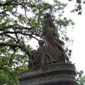 Statues of Women - Closer view
